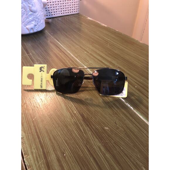 All In Motion NWT Aviator Style Sunglasses - Picture 1 of 5